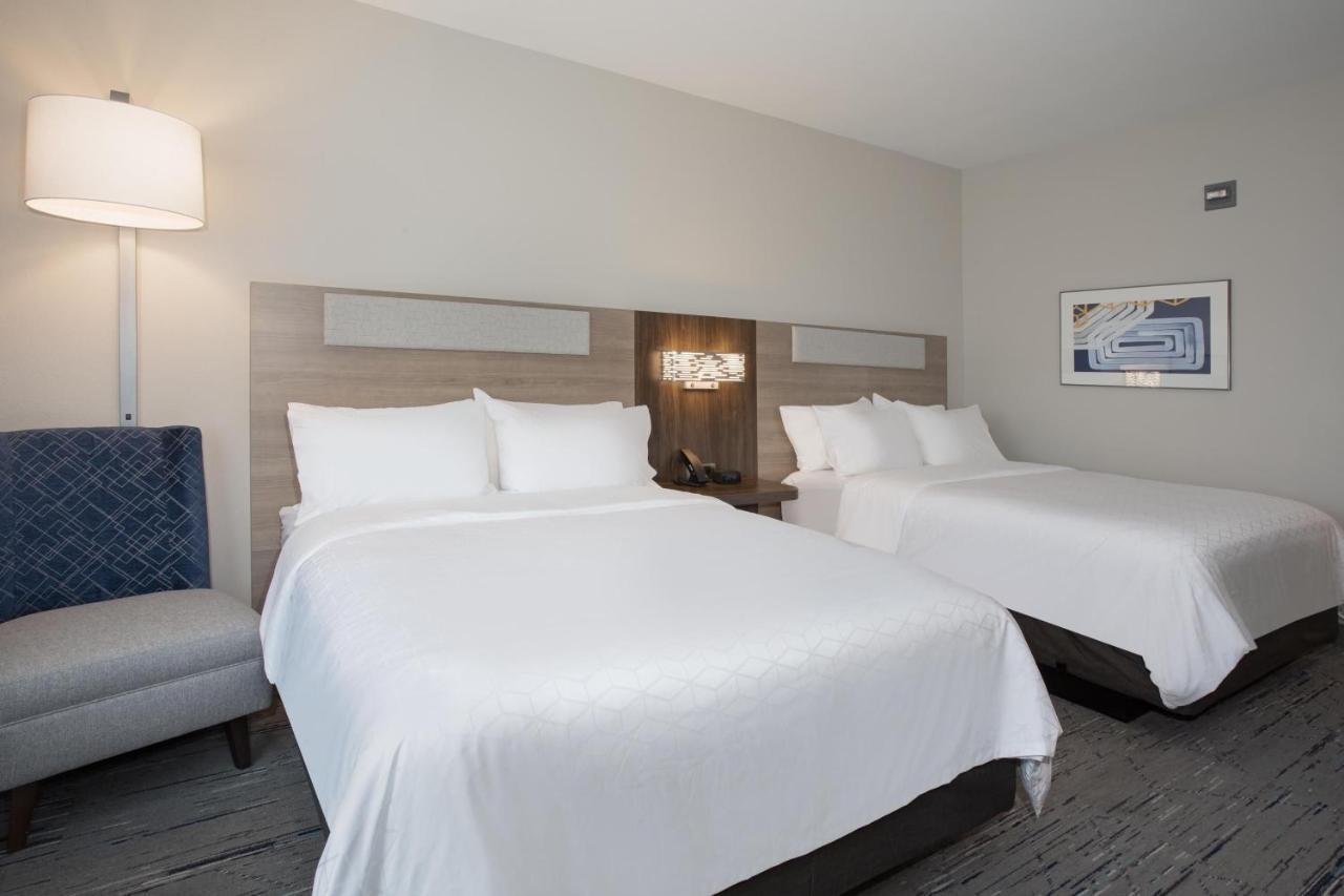 Holiday Inn Express Hotel & Suites Idaho Falls By Ihg Exterior photo