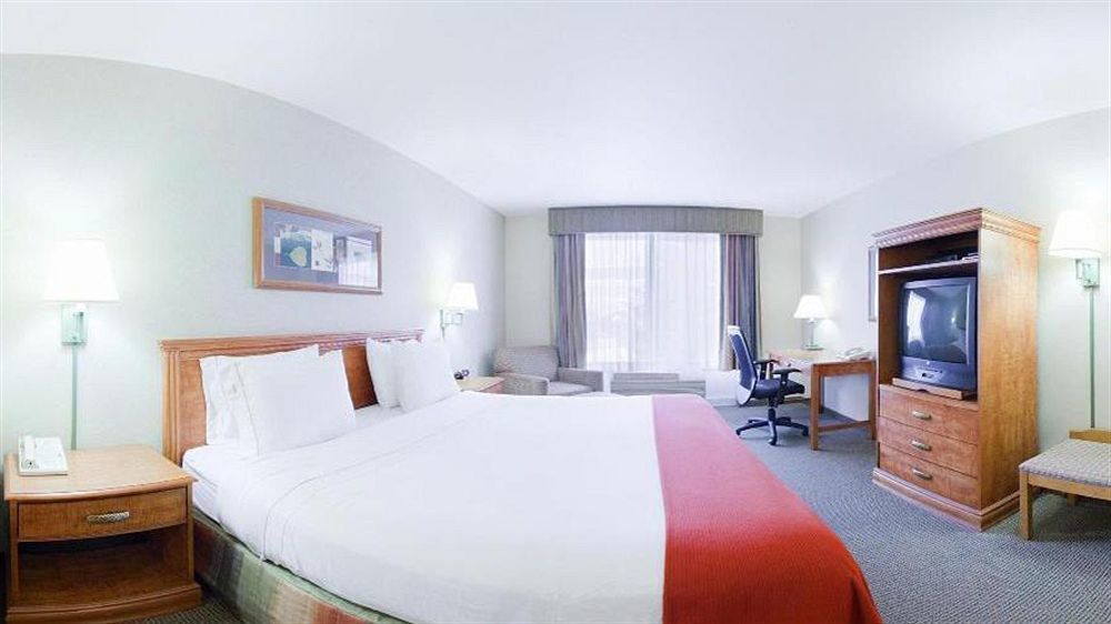 Holiday Inn Express Hotel & Suites Idaho Falls By Ihg Exterior photo