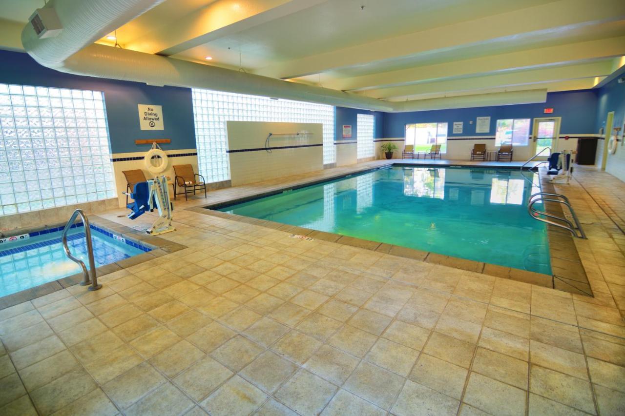 Holiday Inn Express Hotel & Suites Idaho Falls By Ihg Exterior photo